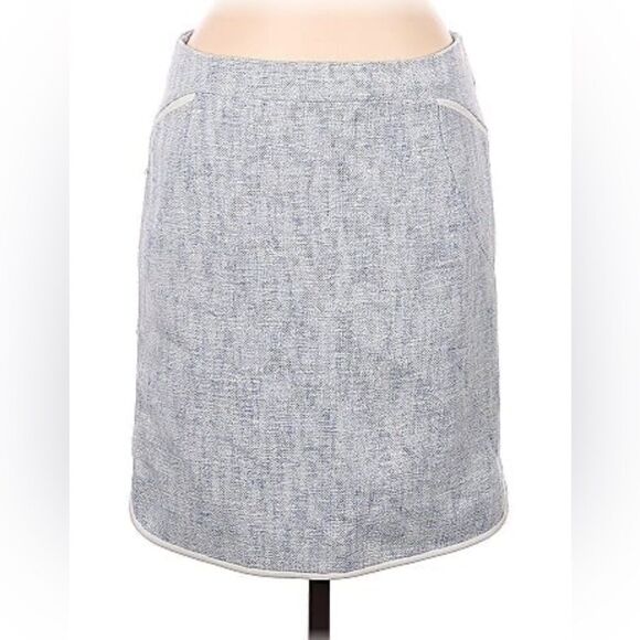 Vince Camuto skirt in Callassic Blue - Picture 2 of 9